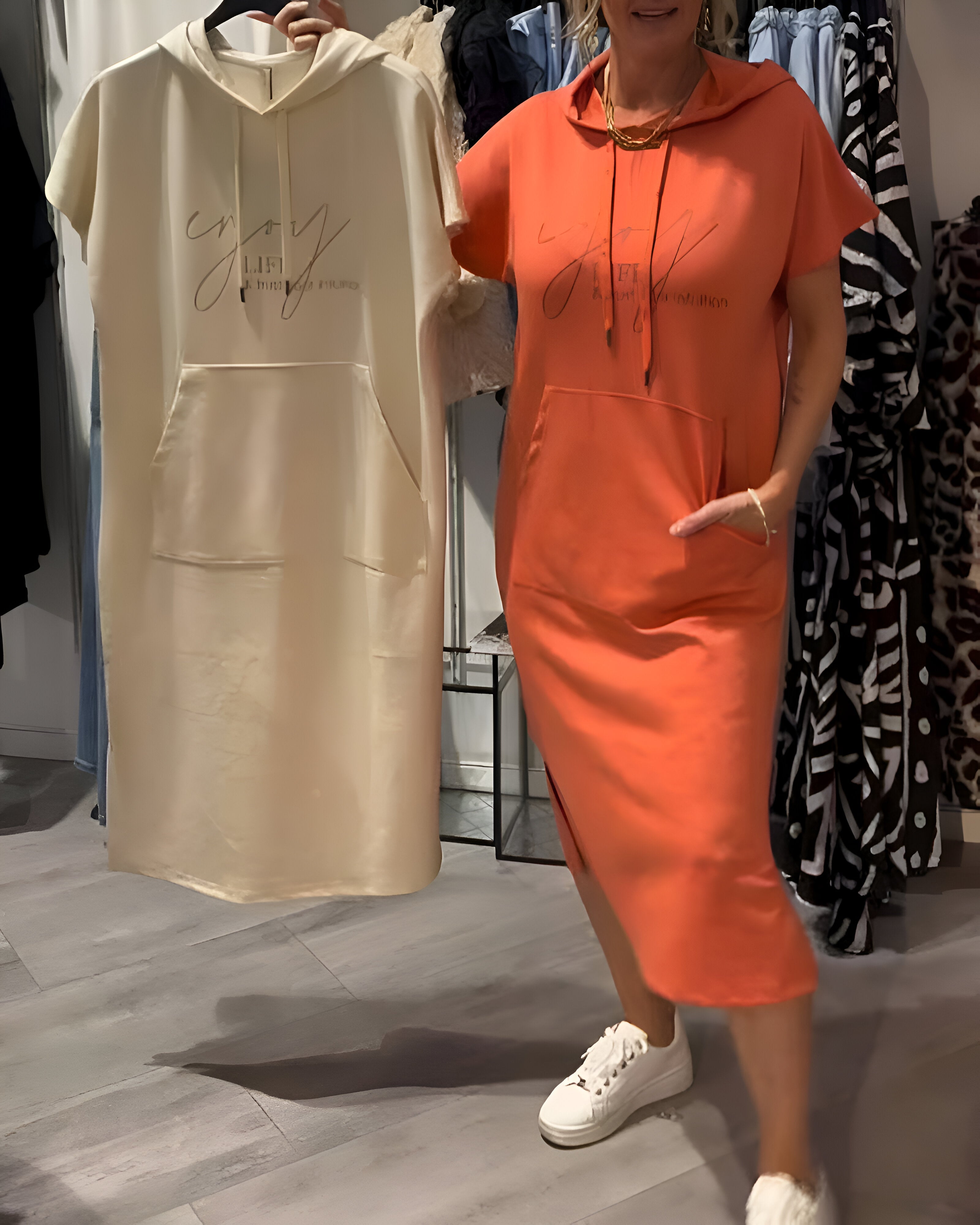 Saskia™ | Sweter z kapturem