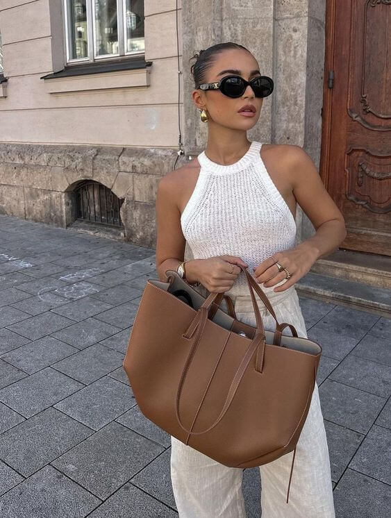 Pernilla – Elegancka torba z bocznymi wykończeniami