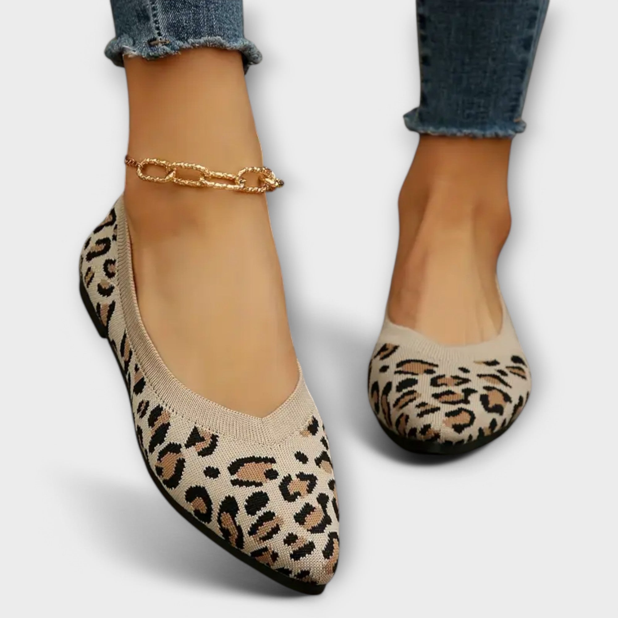 BUTY Z OSTRYMI NOSKAMI W WZÓR LAMPARTA